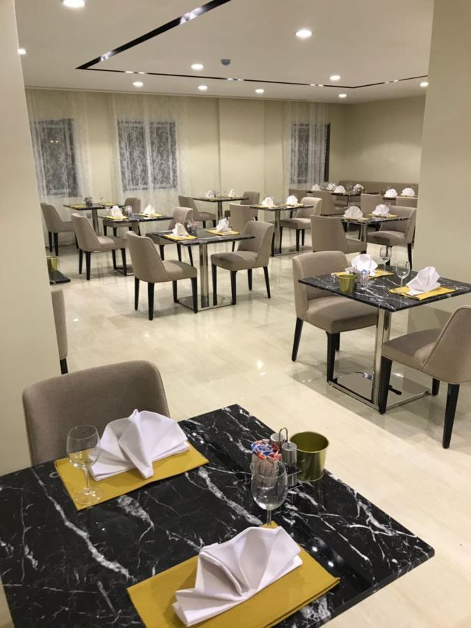 ION Hotel Khobar Buitenkant foto