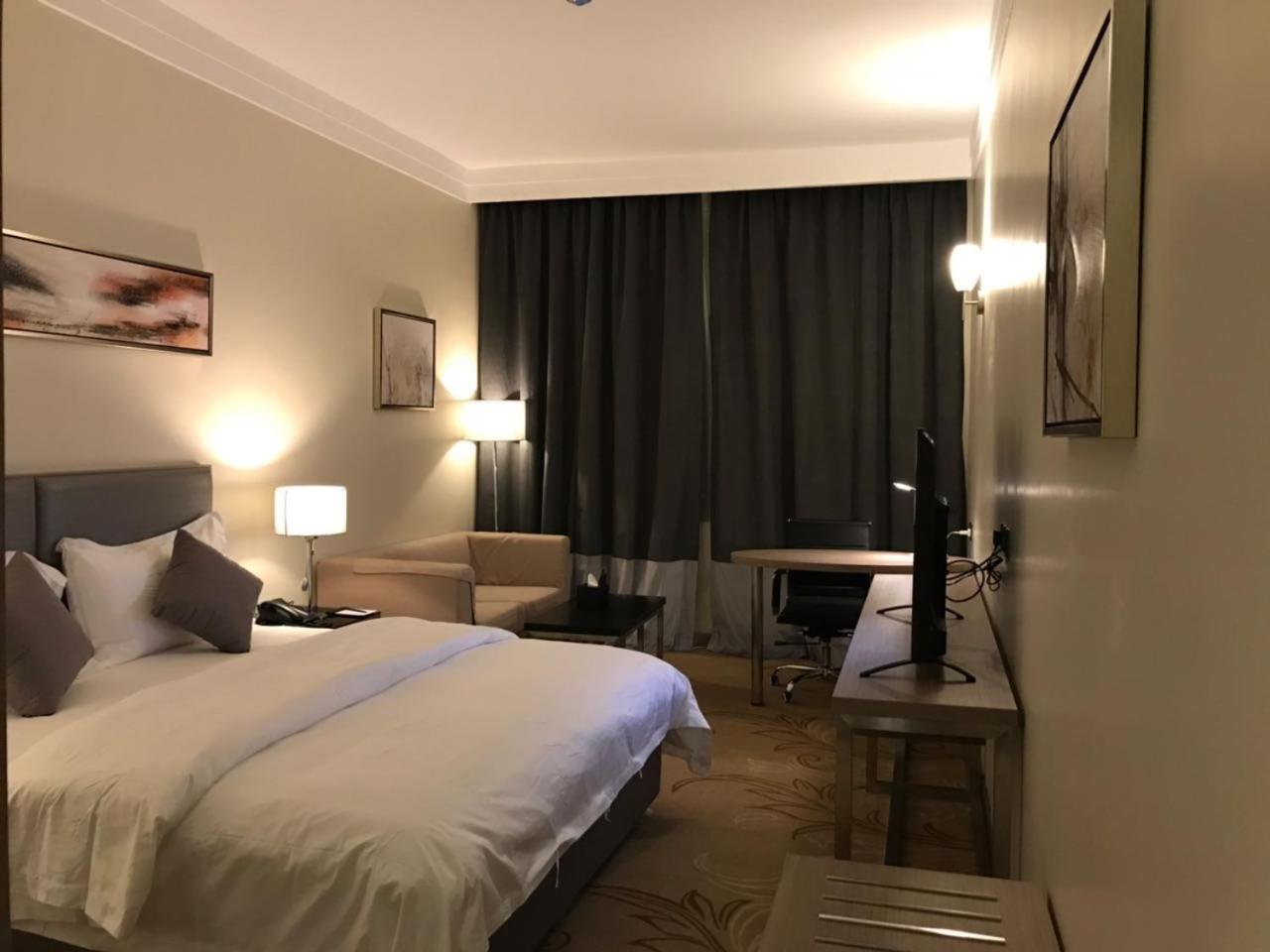 ION Hotel Khobar Buitenkant foto